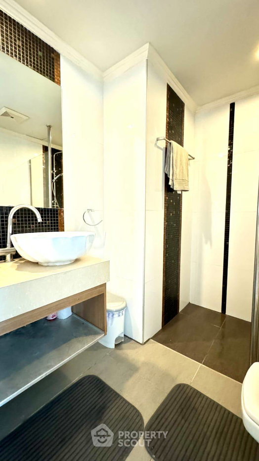 picture 2-BR Condo at Amazon Residence Pattaya Condominiums close to Pattaya (ID 2104867) - 6/18