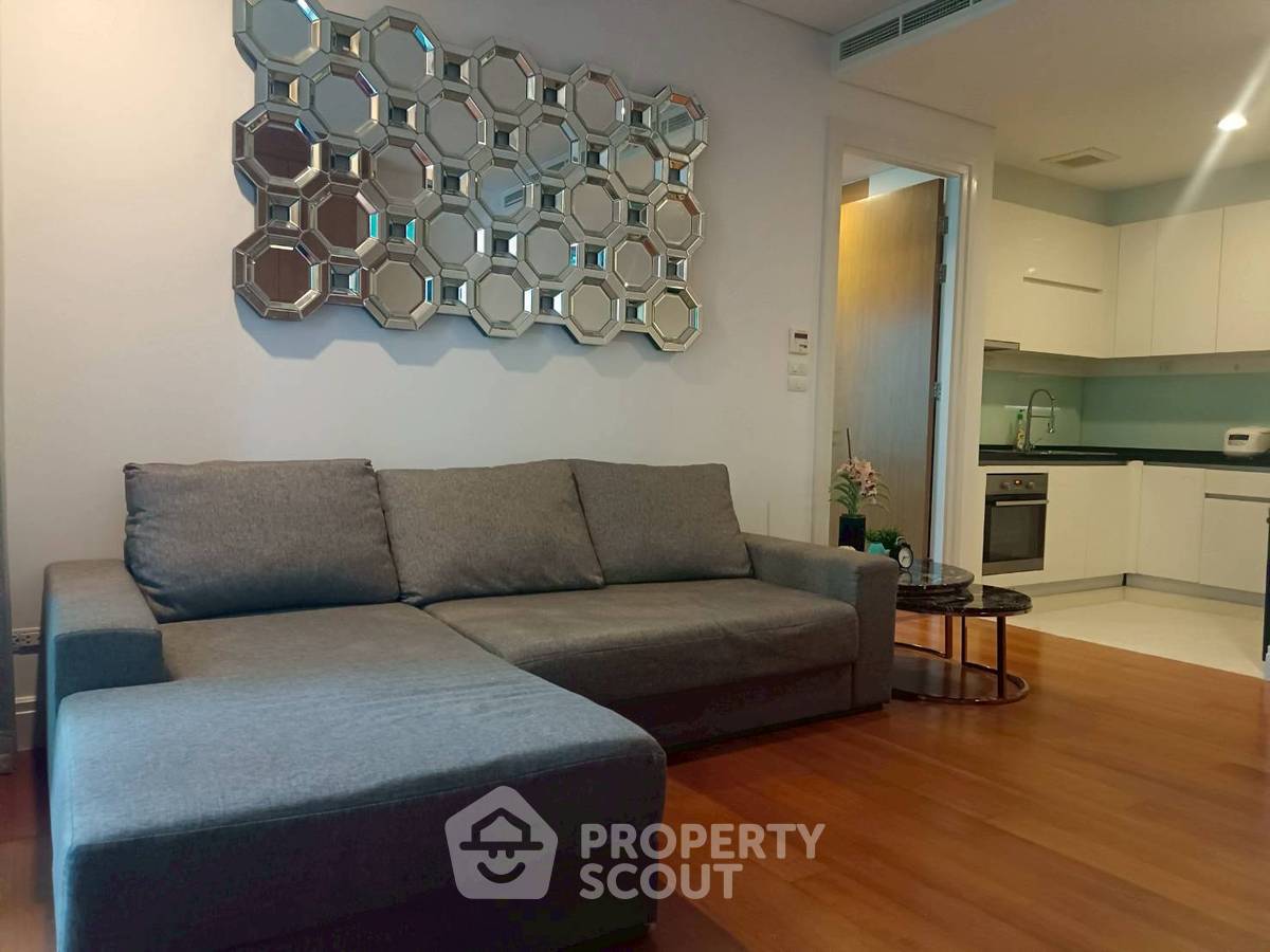picture 2-BR Condo at Bright Sukhumvit 24 Condominium near BTS Phrom Phong (ID 2990596) - 3/13