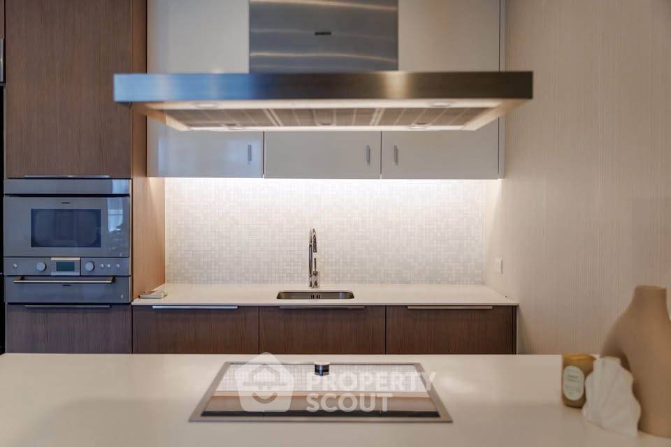 picture 2-BR Condo at 185 Rajadamri near BTS Ratchadamri (ID 2989570) - 11/15