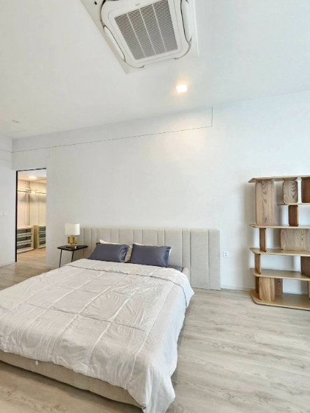 รูป RS6432 ขาย ให้เช่า บ้านเดี่ยวระดับ Ultra Luxury 3 ชั้น VIVE Krungthep Kreetha (VIVE 2)  - รูปที่ 17/20