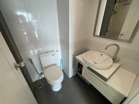 A050074 JW Condo
