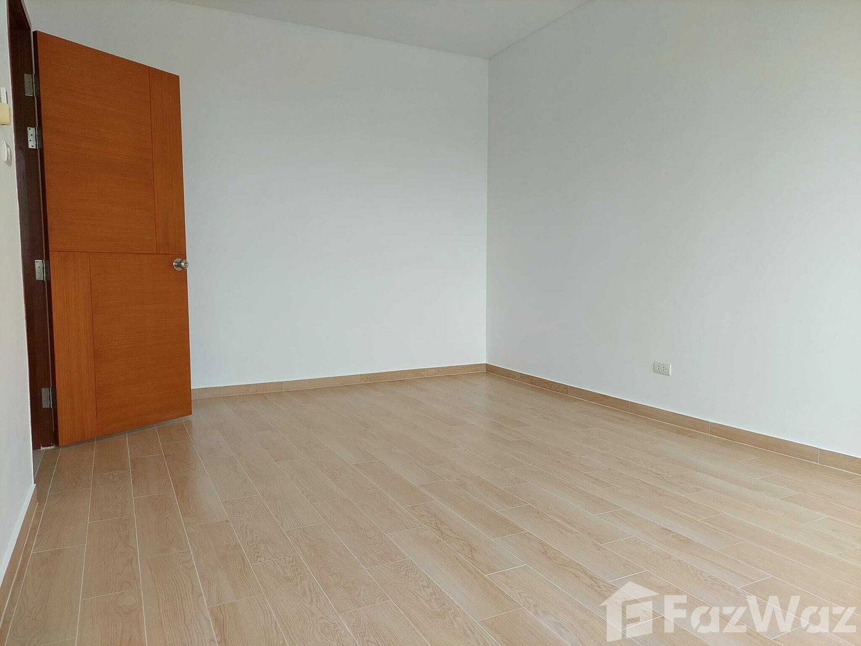 picture 2 Bedroom Condo for sale at Villa Sathorn  1163406 - 2/8