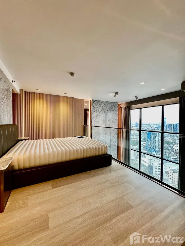 picture Located in the heart of CBD Sathon district 6457962 - 3/6