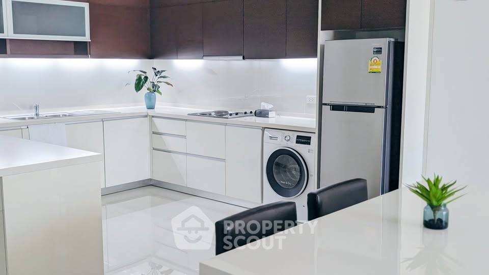 picture 3-BR Condo at Sathorn Prime Residence near BTS Saint Louis (ID 2986183) - 6/20