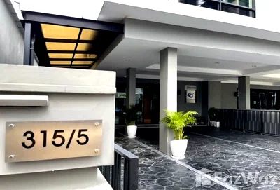 บ้านเดี่ยว กรุงเทพมหานคร : ขาย บ้านเดี่ยว 6 ห้องนอน ในโครงการ พรีเมี่ยมเพลส รามอินทรา-มัยลาภ 6453172