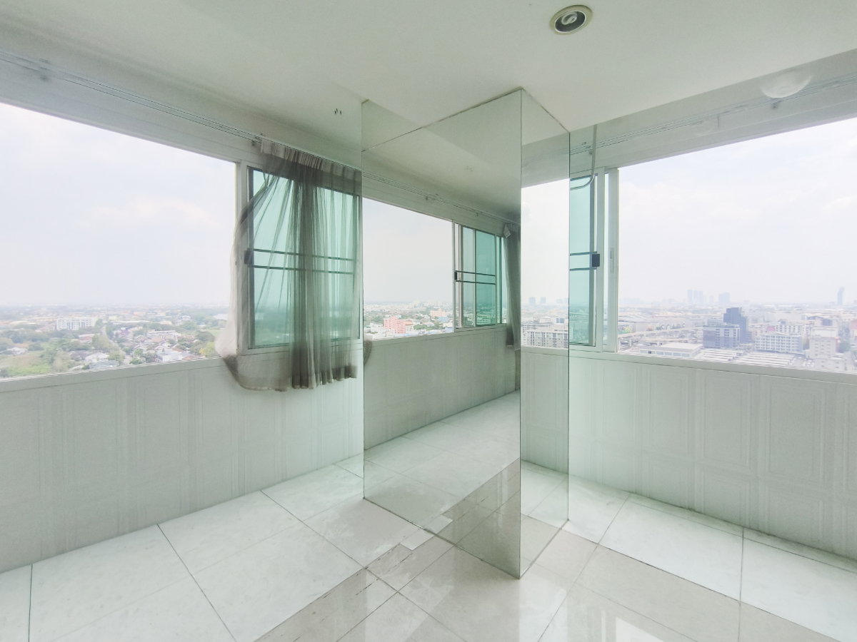 รูป ขายคอนโดเดอะ ทรีโอ การ์เด้น ห้องมุมใหญ่ 105 ตร.ม. ฟิลเหมือนอยู่บ้านจริง! " ทำเลทอง ติดถนนใหญ่ ใกล้ MRT ศรีนครินทร์ 38 ซื้ออยู่ก็คุ้ม ลงทุนก็ปัง! - รูปที่ 6/15