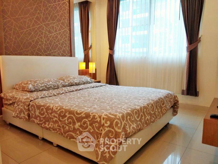 picture 2-BR Condo at Amazon Residence Pattaya Condominiums close to Pattaya (ID 2104867) - 4/18