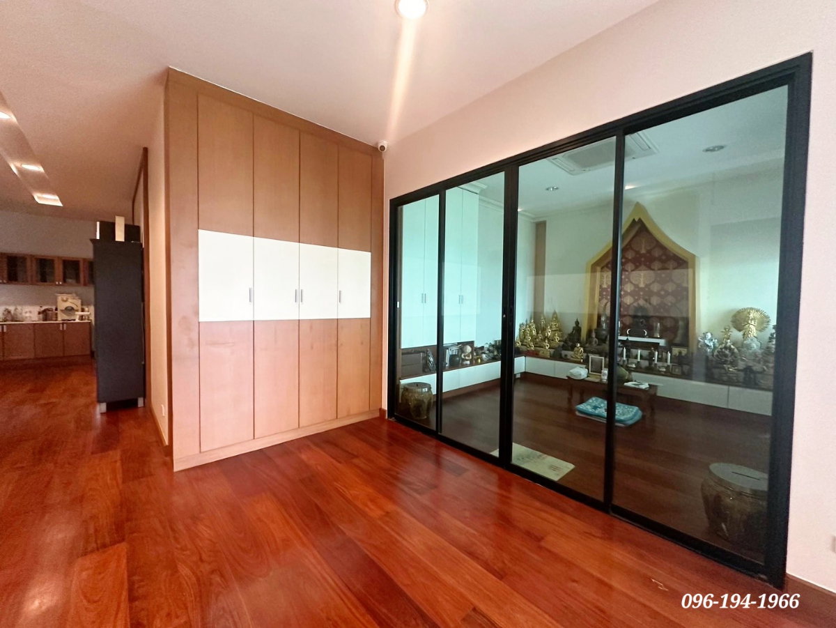 รูป Private Luxury! คฤหาสน์ 5 นอน พร้อม Solar Cell + สระว่ายน้ำ ส่วนตัวขั้นสุด 🏊 - รูปที่ 18/46