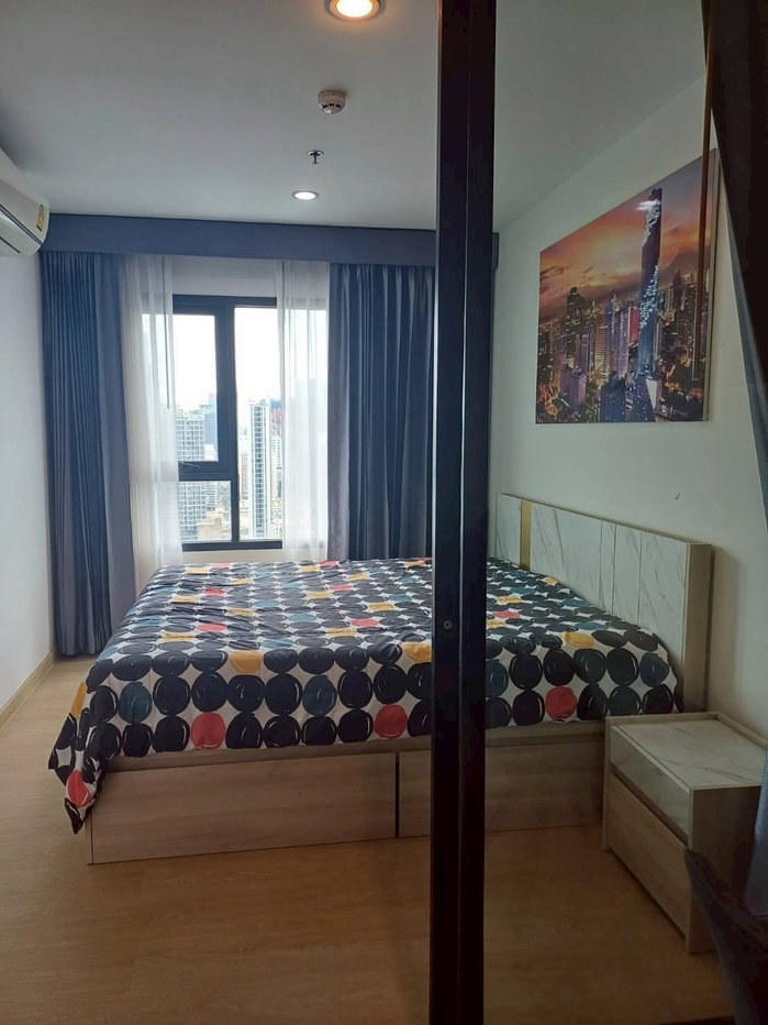 picture For Rent Life Asoke - Near MRT - 4/14