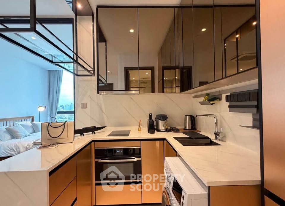picture 1-BR Condo at Supalai Icon Sathon near MRT Si Lom (ID 2989801) - 5/12