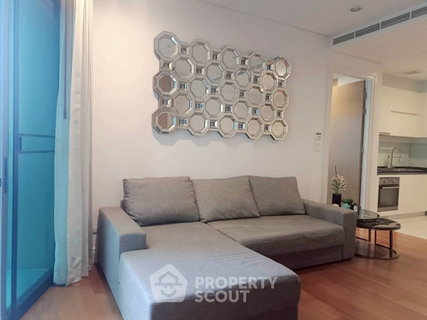 รูปภาพ 2-BR Condo at Bright Sukhumvit 24 Condominium near BTS Phrom Phong (ID 2990596)