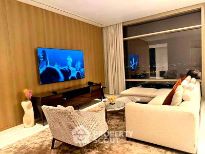 Condos for rent : High-Floor 2-BR 124 Sqm At Four Seasons Private Residences Near BTS Saphan Taksin (ID 2992128)