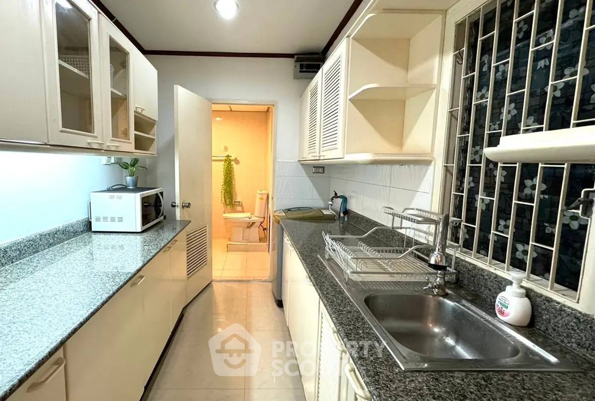 รูป คอนโด 1-ห้องนอน ที่ สราญใจ แมนชั่น คอนโดมิเนียม ใกล้ BTS นานา (ID 2874560) - รูปที่ 6/13