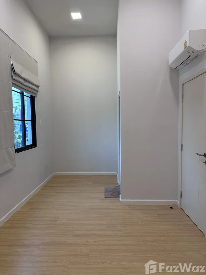 รูป ขาย ทาวน์เฮ้าส์ 4 ห้องนอน ในโครงการ สิริ เพลส พัฒนาการ 6239104 - รูปที่ 4/9
