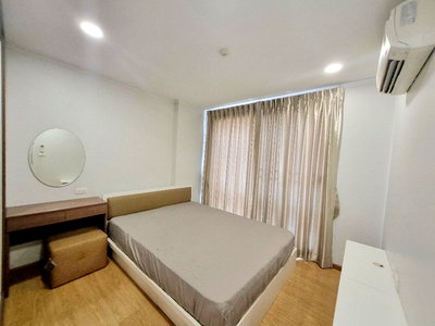 Condos for rent : C6781 For Rent  :  Condo  The Prague ( BTS National Stadium ) 064 665 4666 