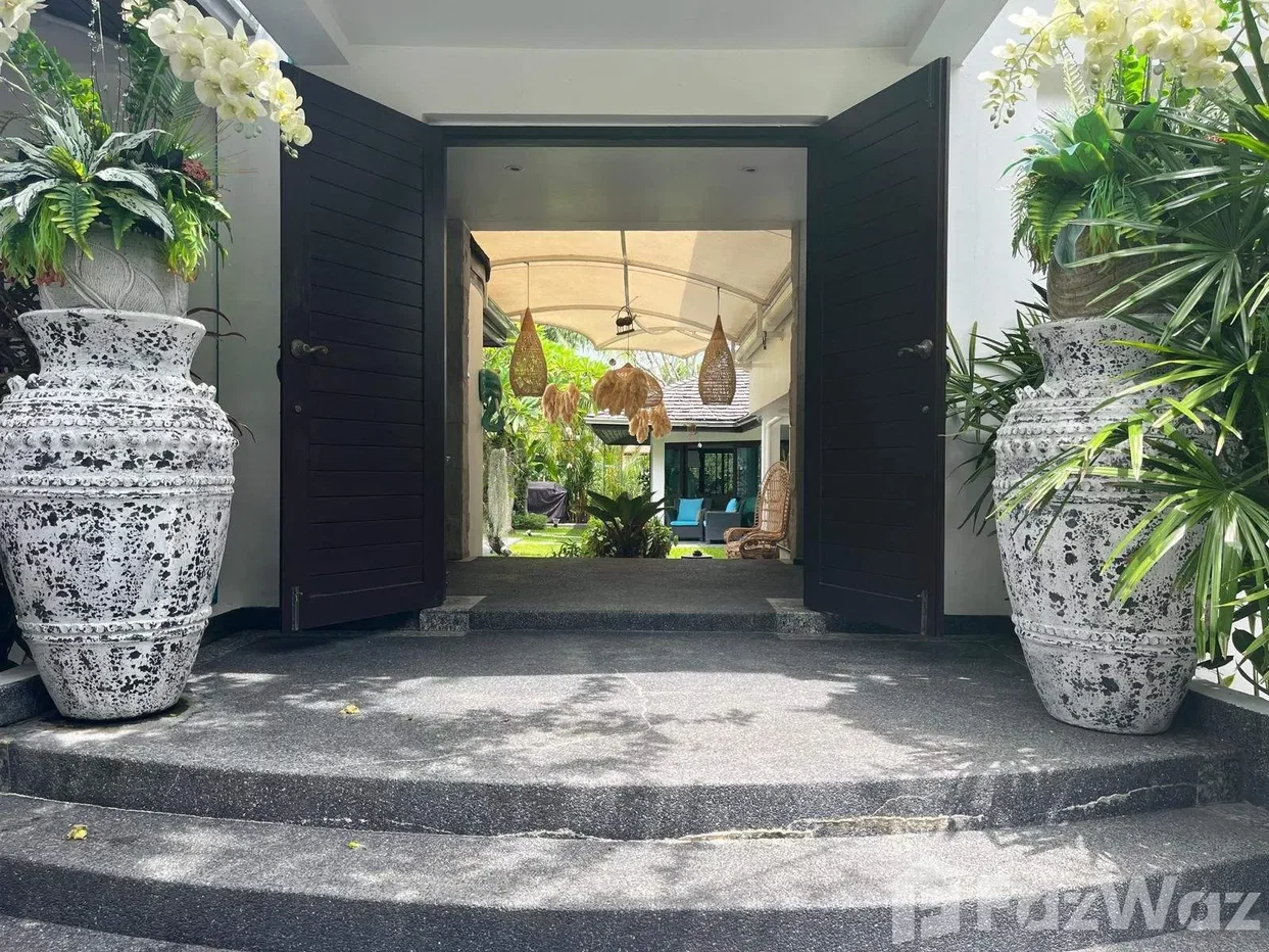 picture Hidden Gem Lakeview Villa & walking distance to Beach 6453078 - 6/49