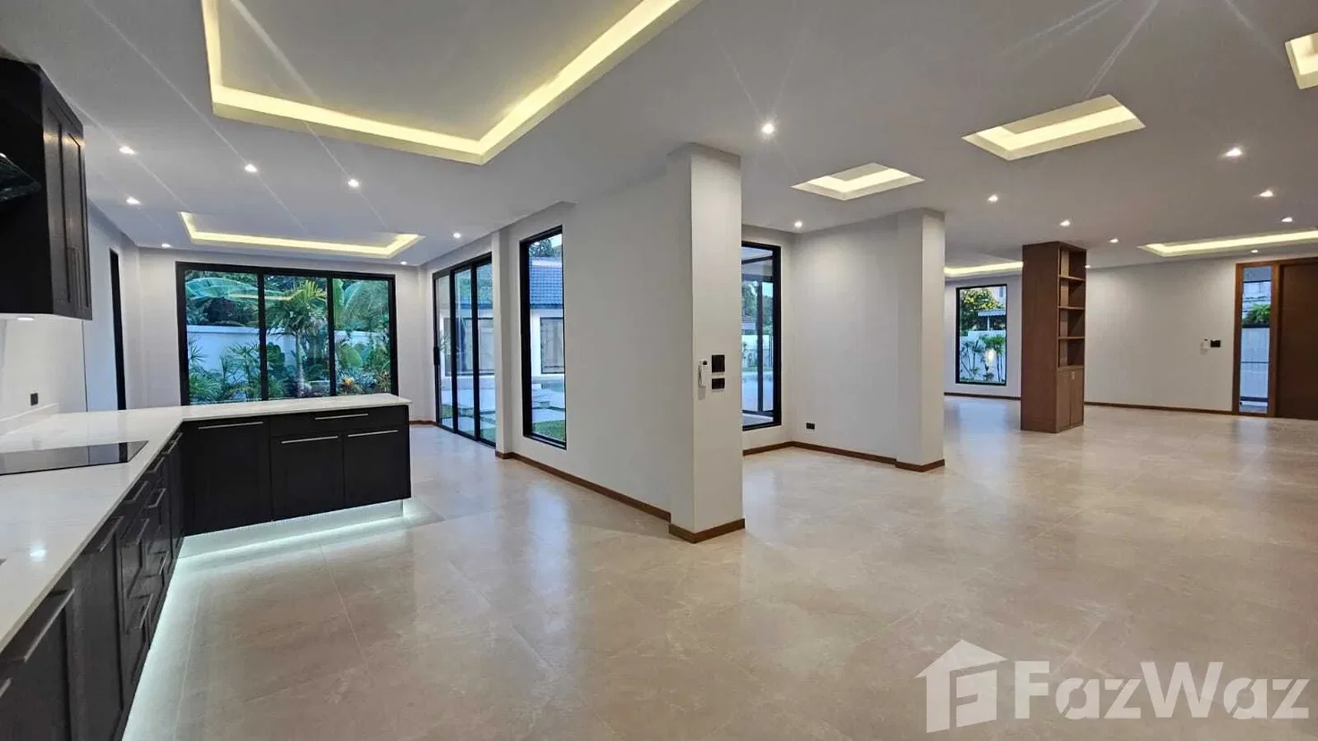 picture Luxury 5 bedroom villa in a secure gated community 6415138 - 11/14