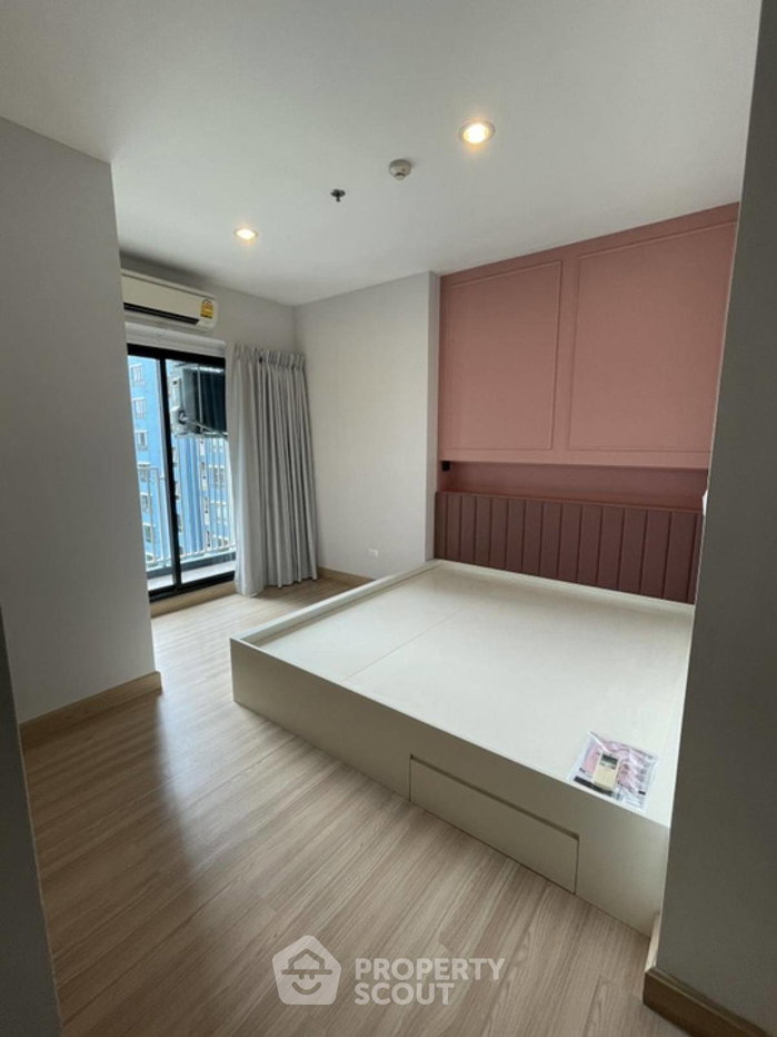 picture 2-BR Condo at The Niche Mono Ratchavipha near MRT Bang Son (ID 1698578) - 8/15