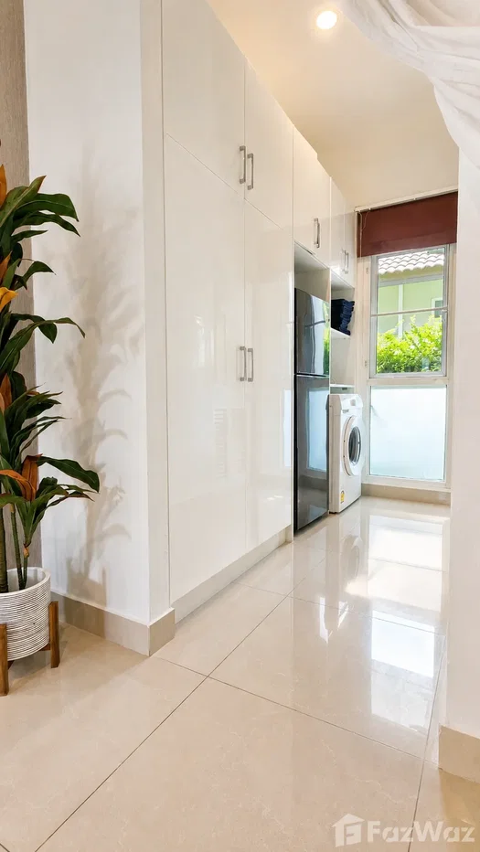 picture Charming modern 3-bed pool villa with tropical garden 6451471 - 22/32