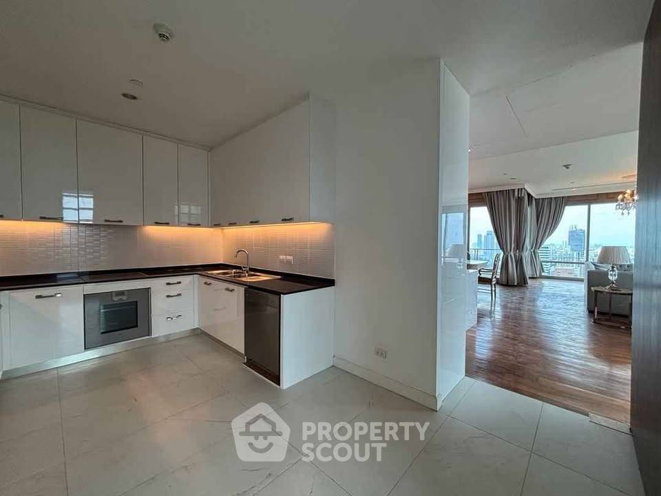 picture 4-BR Condo at 185 Rajadamri near BTS Ratchadamri (ID 2989324) - 8/19
