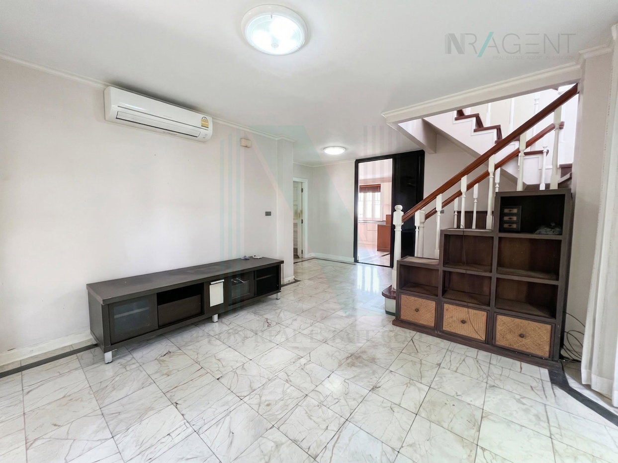 รูป ขายบ้านเดี่ยว โครงการ เนเบอร์โฮม วัชรพล 2 ชั้น 3 ห้องนอน 3 ห้องน้ำ - รูปที่ 2/8