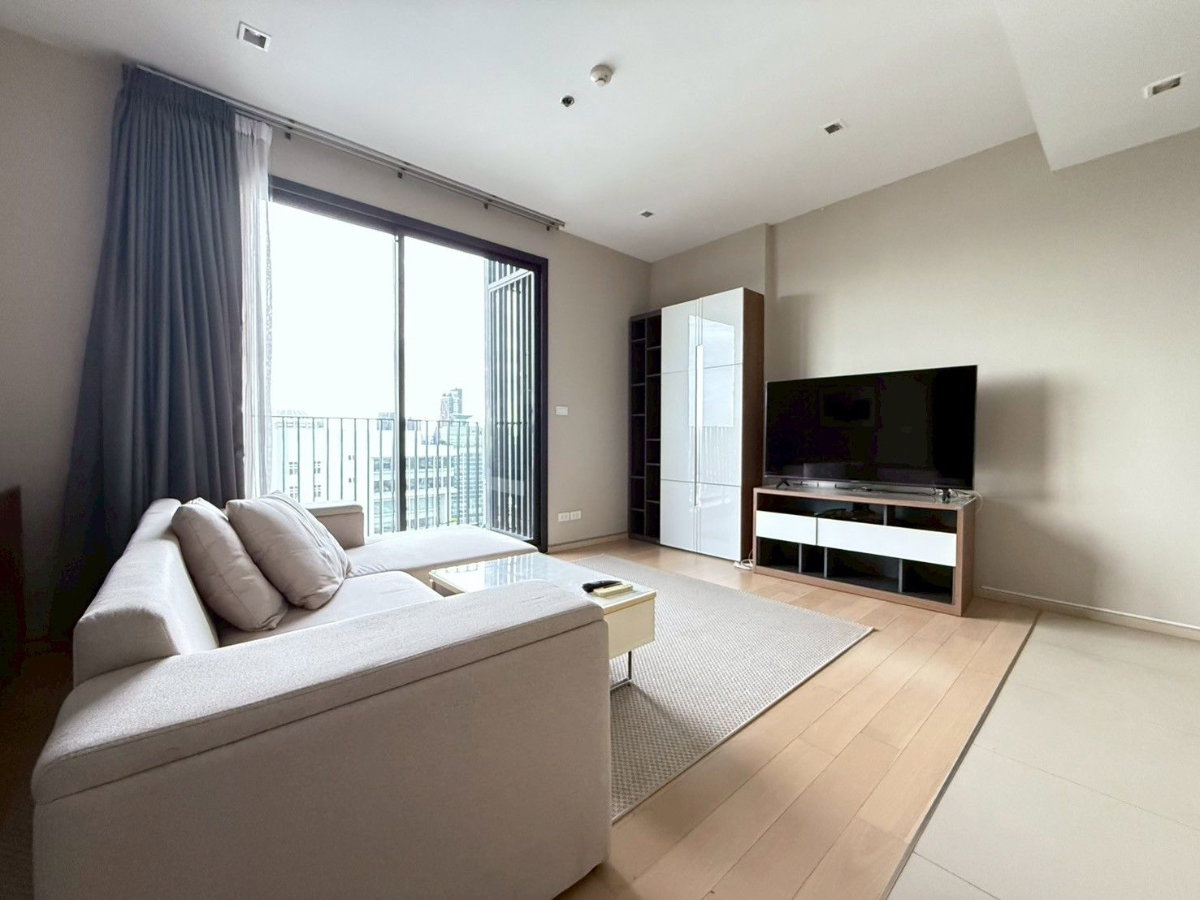 รูป HQ Thonglor (ชั้นสูง วิวโล่ง มีอ่างอาบน้ำ) - รูปที่ 1/14