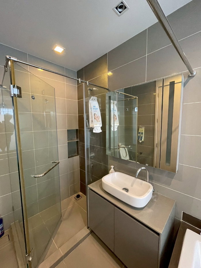 รูป M Phayathai ⚡️ ยูนิตว่าง พร้อมอยู่ ⚡️ ใกล้ BTS อนุสาวรีย์ชัยสมรภูมิ Rental Price :26,000 Baht / Month 49 sp.m.  - รูปที่ 15/16