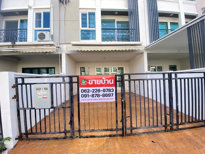 3-bed townhouse for sale, 149 sqm, 20 sq wah, Baan Klang Muang Rama 9