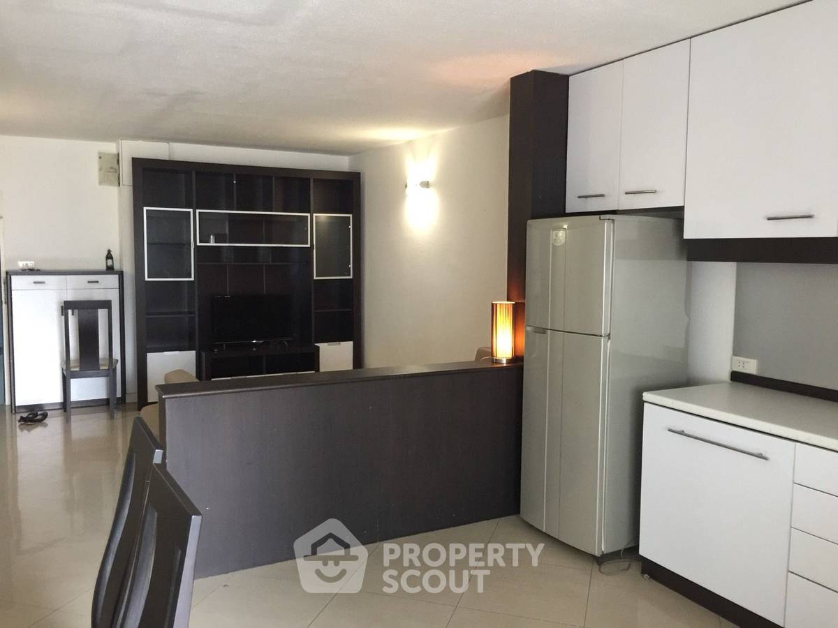 picture 2-BR Condo at Ratchathewi Tower Condominium near BTS Ratchathewi (ID 2989204) - 1/9