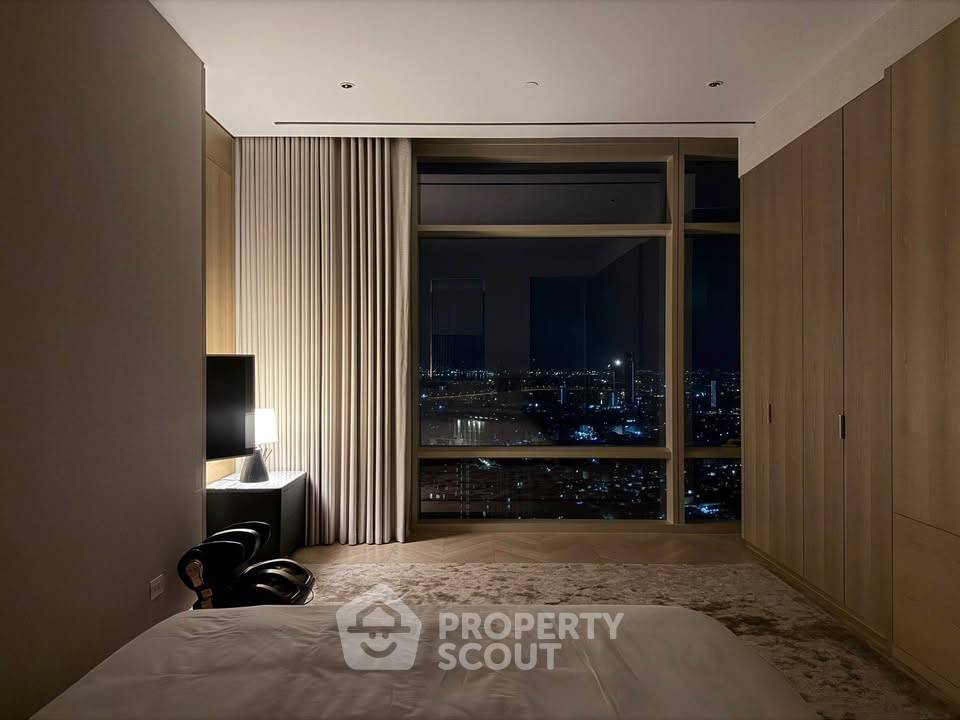 รูป คอนโด 2-ห้องนอน ที่ โฟร์ซีซัน ไพรเวท เรสซิเดนซ์ กรุงเทพมหานคร ใกล้ BTS สะพานตากสิน (ID 2992065) - รูปที่ 4/7