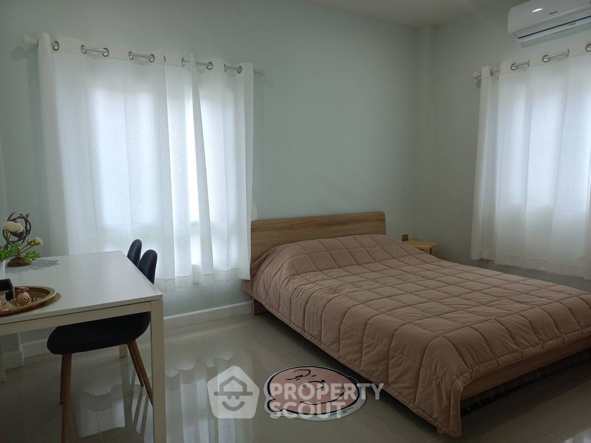 รูป บ้าน 3-ห้องนอน ใกล้ เดอะ เวเนเซีย (ID 2097948) - รูปที่ 4/8