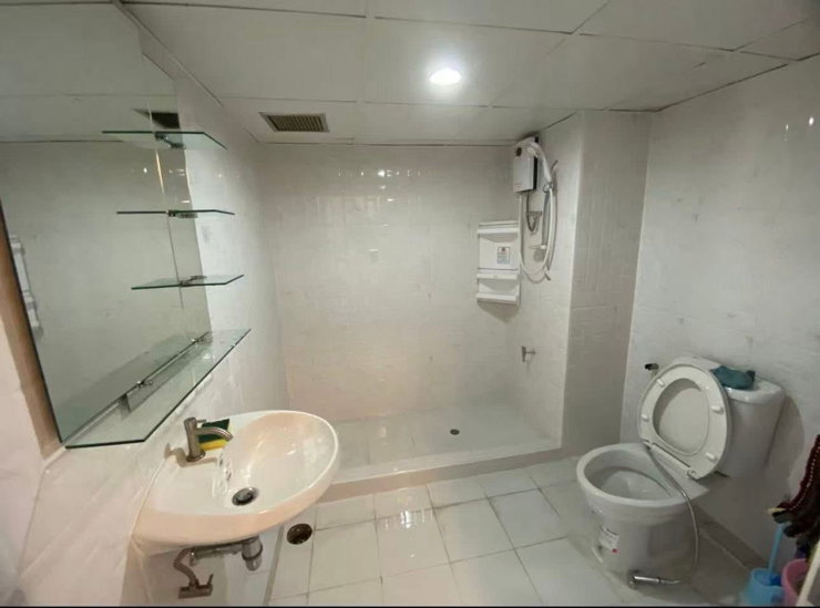 รูป S161 ให้เช่าคอนโด City Villa F1(ซิตี้ วิลล่า F1)พร้อมเข้าอยู่ เฟอร์นิเจอร์ และ เครื่องใช้ไฟฟ้า ครบ ใกล้ MRT ลาดพร้าว 101 - รูปที่ 8/9