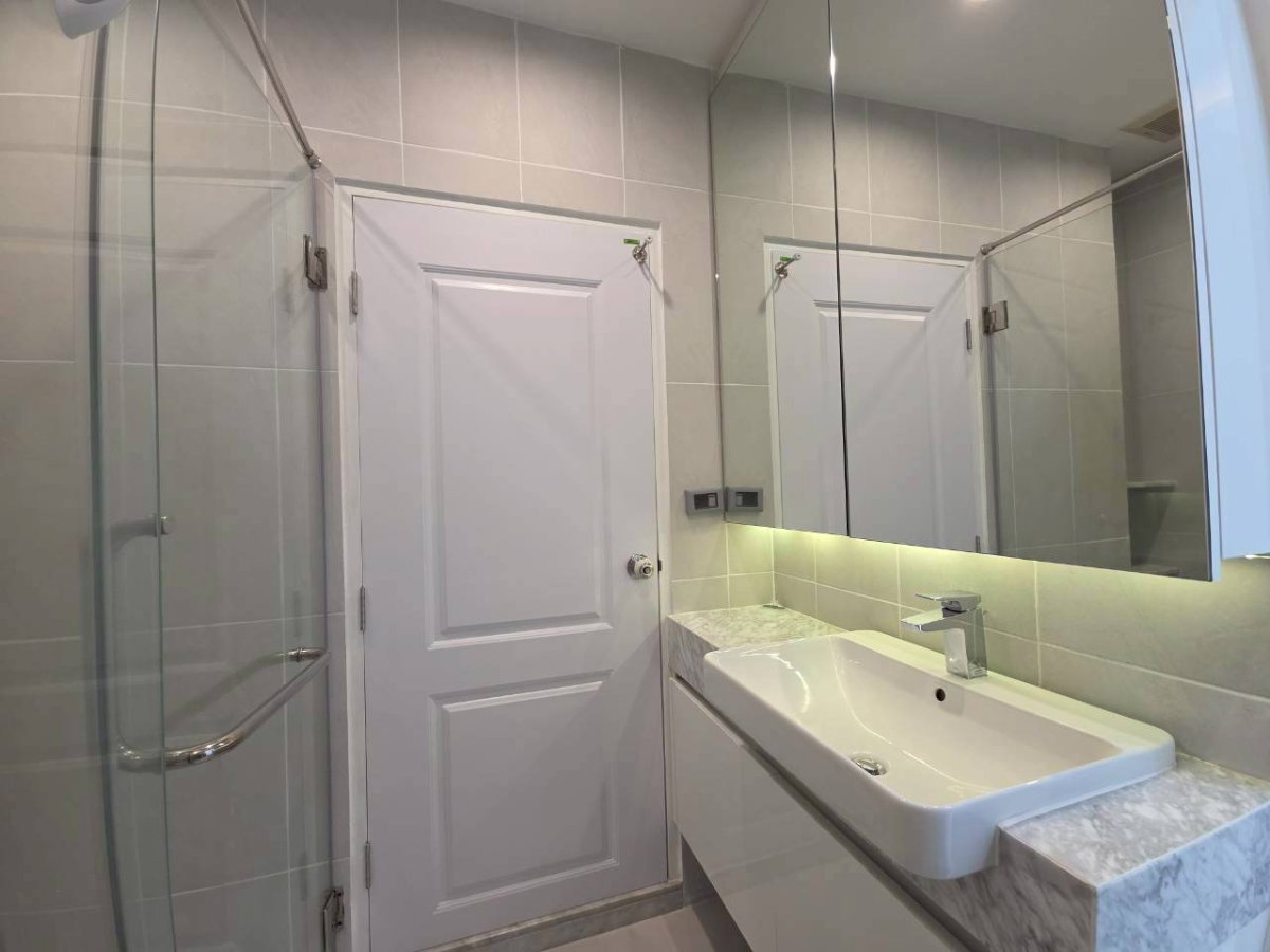 รูป For sale! ...ขายคอนโด Noble Ploenchit: โนเบิล เพลินจิต - ติดรถไฟฟ้า BTS เพลินจิต (1 ห้องนอน 1 ห้องน้ำ ขนาด 51.73 ตรม) - รูปที่ 9/39