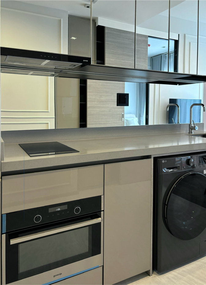 picture Owner post - The crest park residences - 5/10