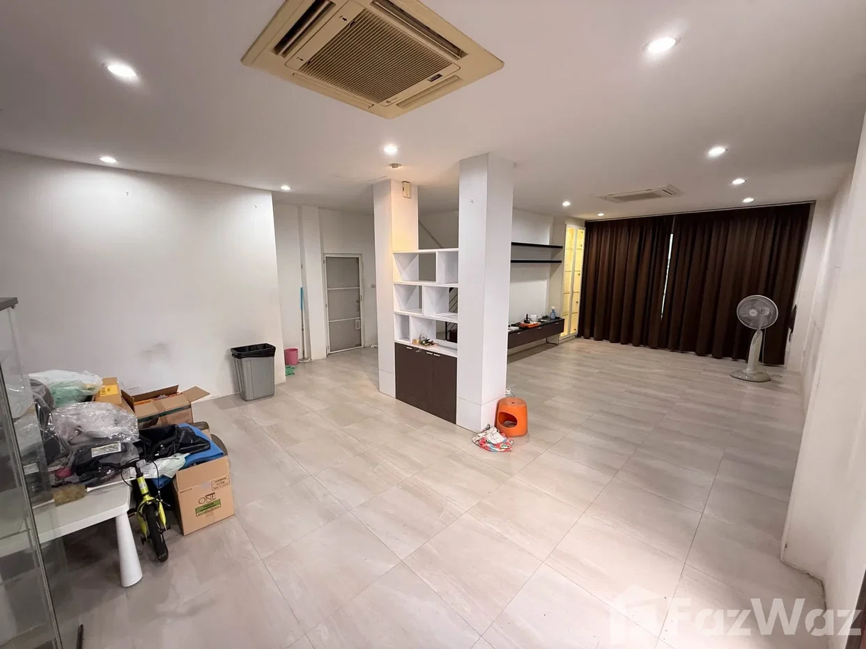 รูป บ้านเดี่ยวให้เช่า 4 ห้องนอน ใน สวนหลวง, กรุงเทพมหานคร 6453426 - รูปที่ 3/20