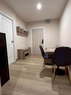 Selling The Indeed Condo Grand Canal. Beautiful unit, move in Ready. Great value.