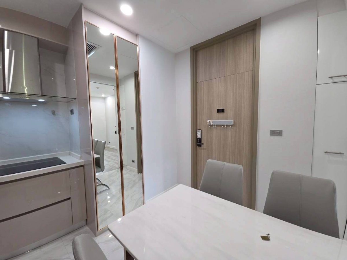 รูป For sale! ...ขายคอนโด Noble Ploenchit: โนเบิล เพลินจิต - ติดรถไฟฟ้า BTS เพลินจิต (1 ห้องนอน 1 ห้องน้ำ ขนาด 51.73 ตรม) - รูปที่ 1/39