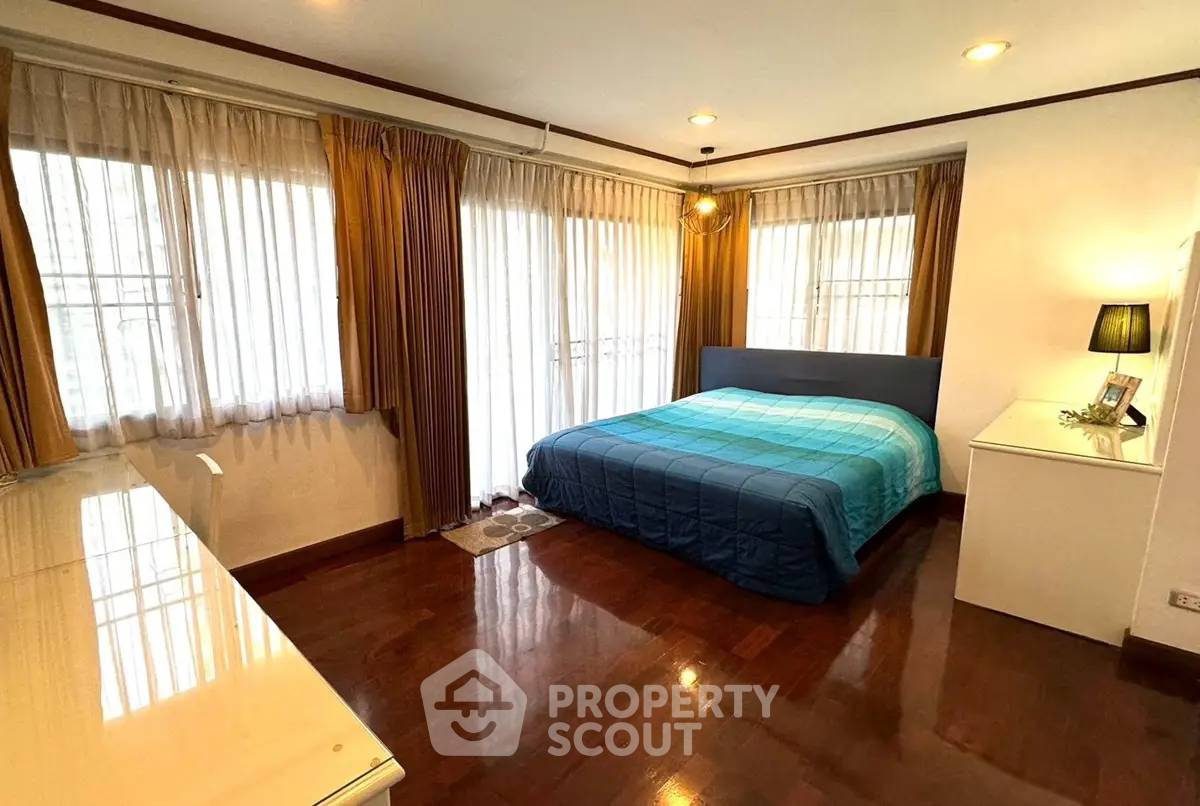 รูป คอนโด 1-ห้องนอน ที่ สราญใจ แมนชั่น คอนโดมิเนียม ใกล้ BTS นานา (ID 2874560) - รูปที่ 7/13