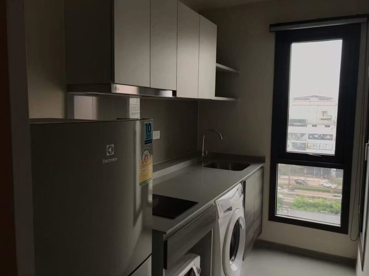 picture 🟪🟦🟩🟨🟧 For Rent: Centric Ratchada - Huai Khwang 📍MRT Huai Khwang 🛎️🛎️ | Line@: @assetspro - 9/13