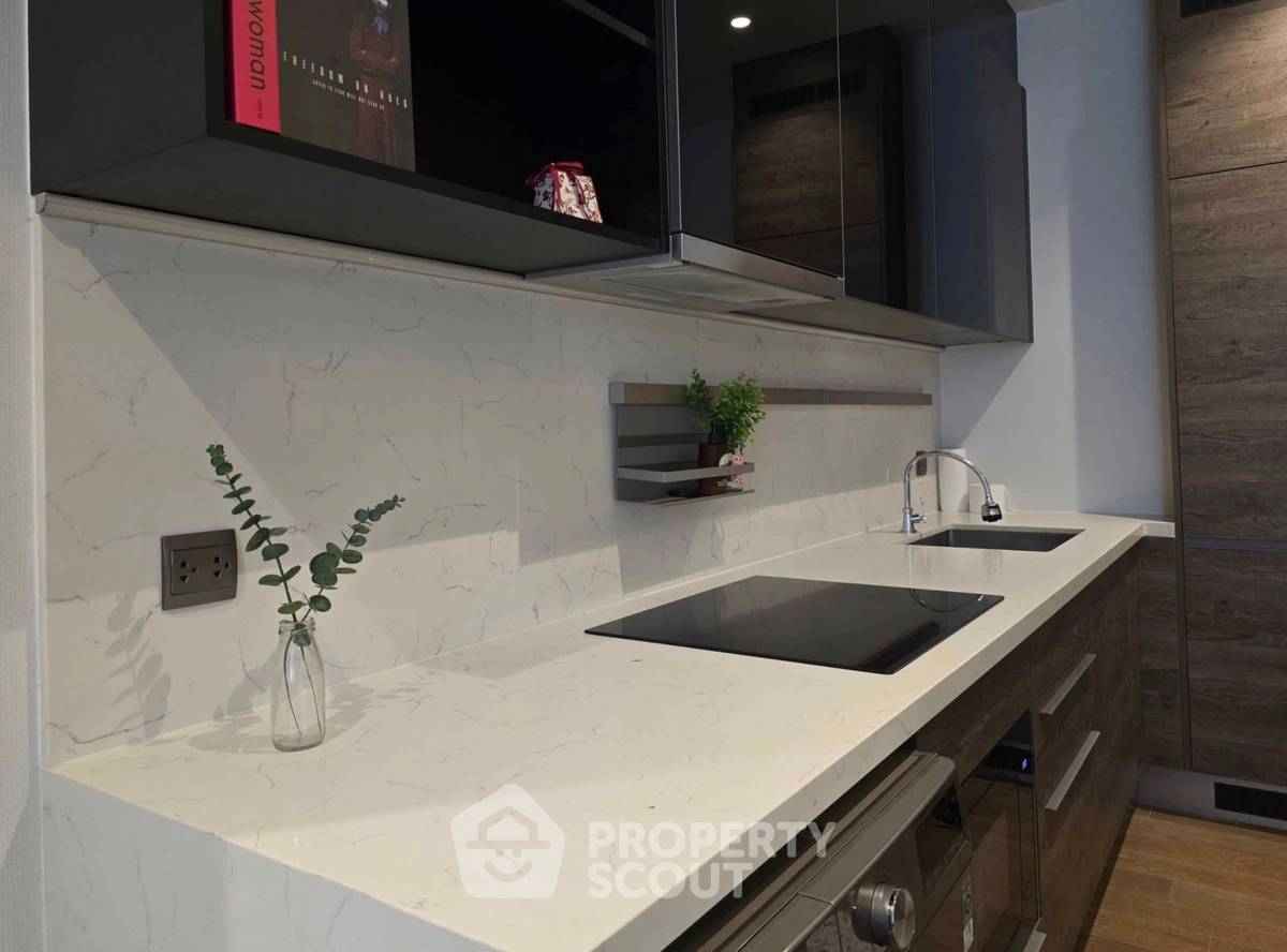 รูป คอนโด 2-ห้องนอน ที่ มิวนิค หลังสวน ใกล้ BTS ราชดำริ (ID 2992725) - รูปที่ 13/14