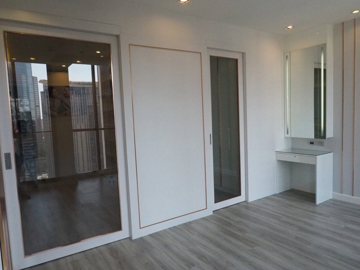 รูป For sale! ...ขายคอนโด Noble Ploenchit: โนเบิล เพลินจิต - ติดรถไฟฟ้า BTS เพลินจิต (1 ห้องนอน 1 ห้องน้ำ ขนาด 51.73 ตรม) - รูปที่ 30/39