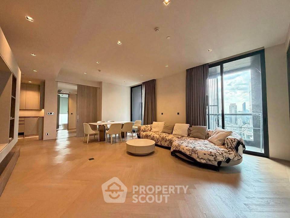picture 4-BR Condo at The Reserve Sathorn near BTS Sala Daeng (ID 2992562) - 1/20