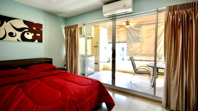 Condos for sale : 🛏️ 1 Bed - 🛁 1 Bath - 🏙️ Pool View - 🌏 FOREIGN name - 🏢 TW Jomtien Beach Condominium Pattaya - Ref: TW11