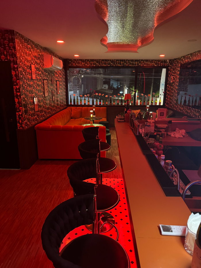picture Wine Bar & Café Takeover Looking for a business you can walk into and start earning immediately? - 16/19