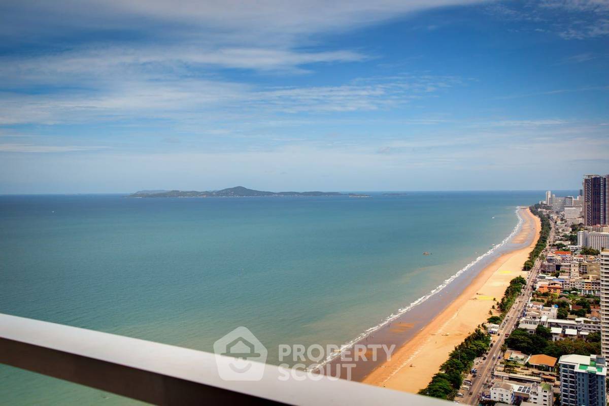 picture High-Floor 2-BR 130 Sqm At Cetus Beachfront, Jomtien Beach (ID 1495264) - 21/23