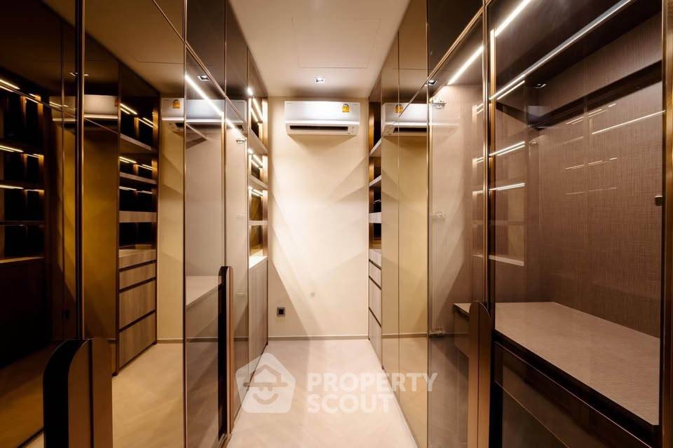 picture 4-BR Condo at The Reserve Sathorn near BTS Sala Daeng (ID 2992161) - 9/20