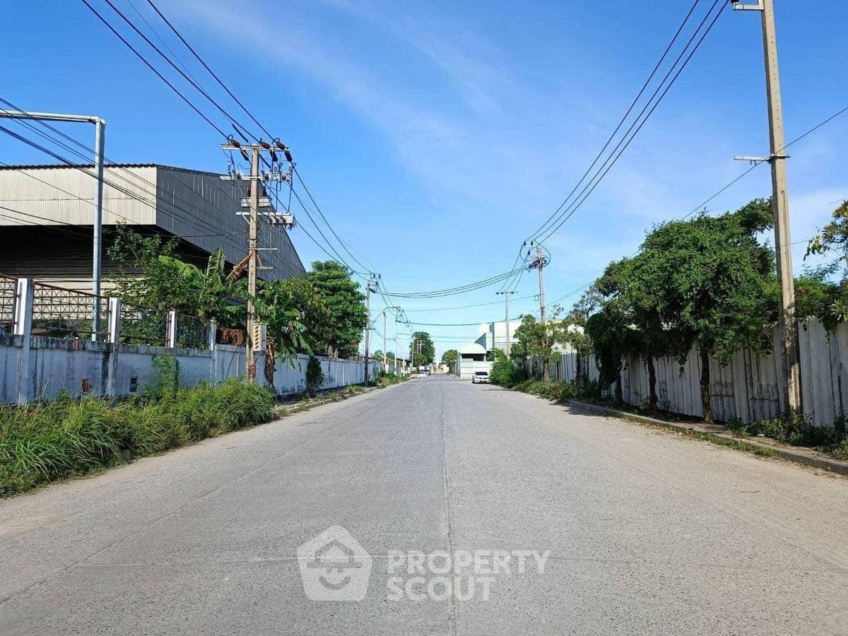 picture 12,800 m² Land for Sale in Bang Sao Thong (ID 2986606) - 1/4