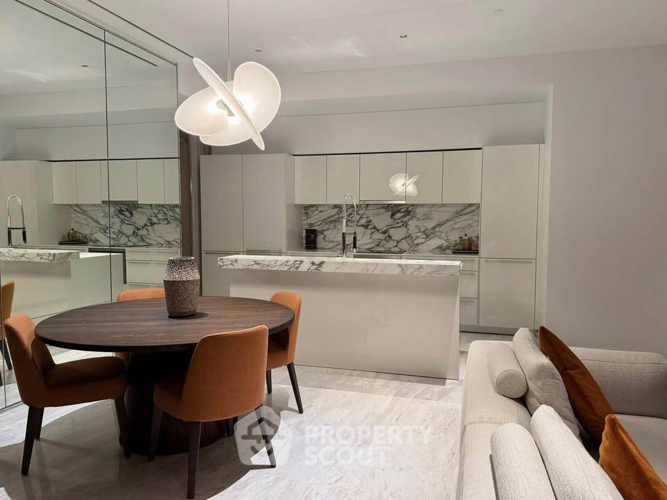 รูป คอนโดมิเนียม 2 ห้องนอน ชั้นสูง 48 ชั้น 124 ตร.ม. Four Seasons Private Residences ใกล้ BTS สะพานตากสิน (ID 2992128) - รูปที่ 2/5