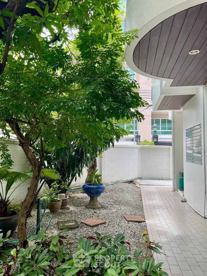 picture 2-BR House near BTS Phloen Chit (ID 2987915) - 15/17