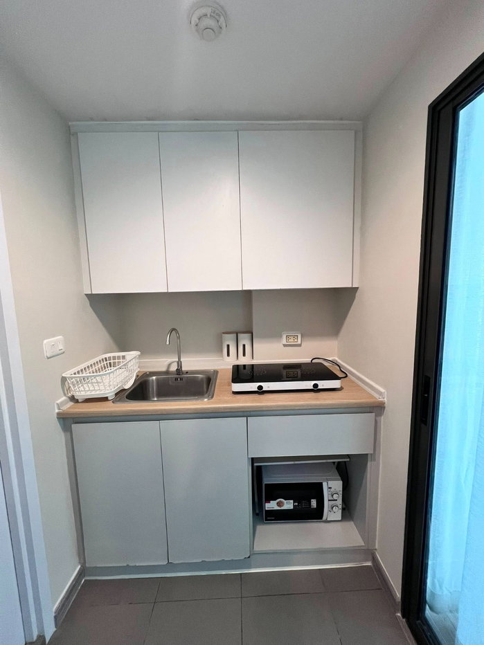 picture 🔥 Polis Condo Suk Sawat 64 for Rent 🔥 Looking for a spacious condo within a budget? This unit is perfect! - 2/10